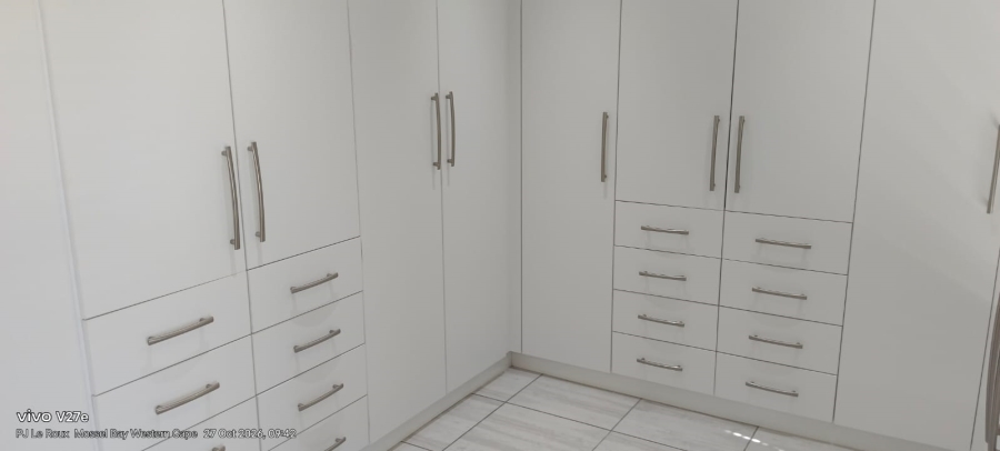 3 Bedroom Property for Sale in Hartenbos Central Western Cape